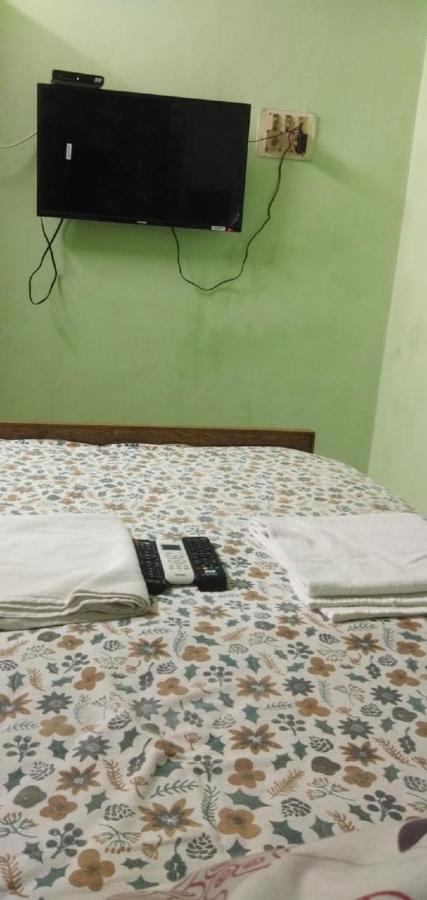Family Guest House Near Bus-Stand Pondicherry Ngoại thất bức ảnh